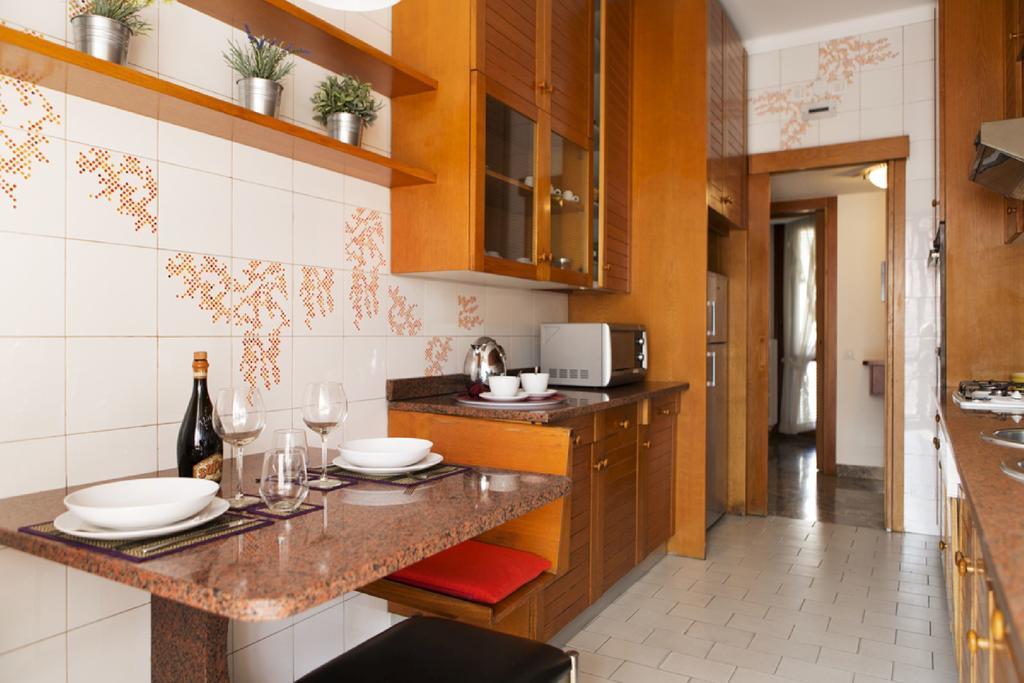 Fiera Monterosa 11 Apartment Milán Habitación foto